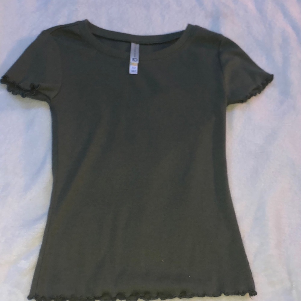 Ruffled tshirt